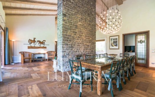 Stunning Renovated Villa in Forte dei Marmi