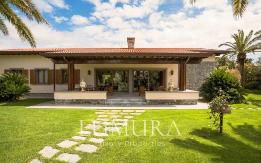 Stunning Renovated Villa in Forte dei Marmi