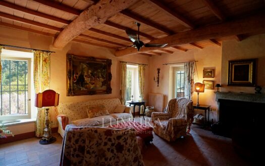 5 Bedrooms Country House in Camaiore