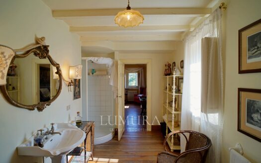 5 Bedrooms Country House in Camaiore