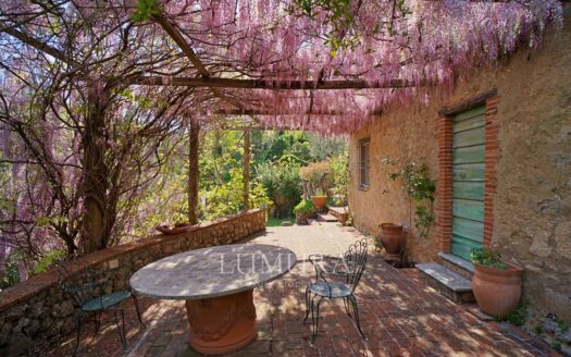 5 Bedrooms Country House in Camaiore
