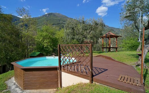 5 Bedrooms Country House in Camaiore