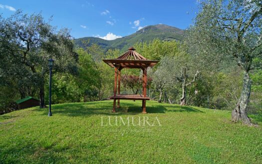 5 Bedrooms Country House in Camaiore