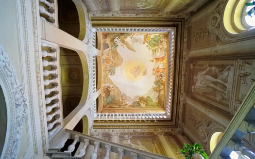 Majestic 18th Century Villa near Pisa