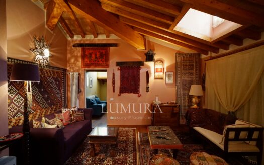 Beachfront 10-Bedroom Villa Near Forte Dei Marmi