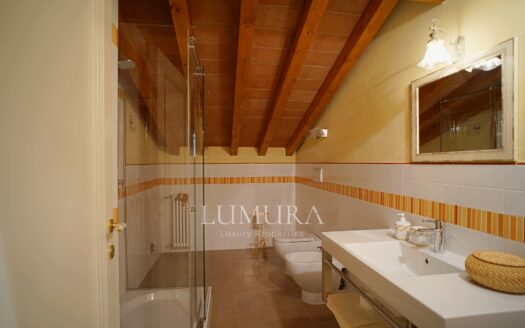 Beachfront 10-Bedroom Villa Near Forte Dei Marmi