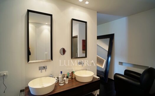Luxury 6-Bedroom Villa in Forte Dei Marmi