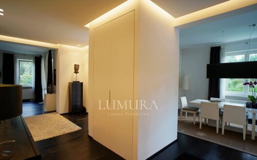 Luxury 6-Bedroom Villa in Forte Dei Marmi