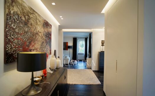 Luxury 6-Bedroom Villa in Forte Dei Marmi