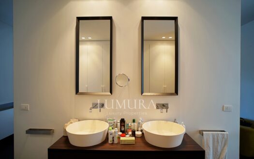 Luxury 6-Bedroom Villa in Forte Dei Marmi