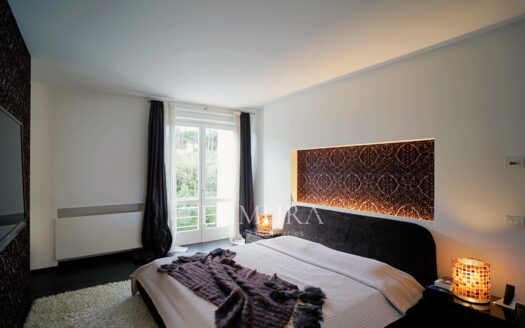 Luxury 6-Bedroom Villa in Forte Dei Marmi
