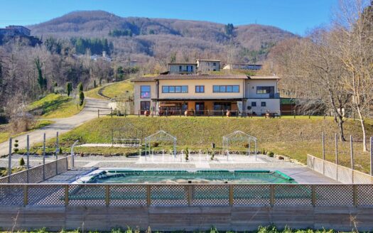 Panoramic resort in the nature