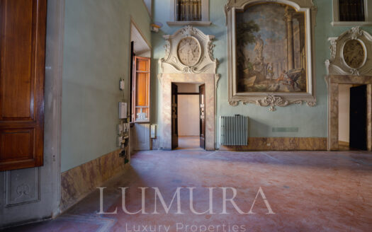 Prestigious apartment in Pistoia