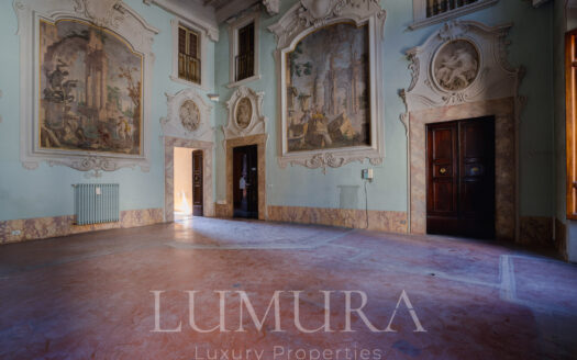 Prestigious apartment in Pistoia