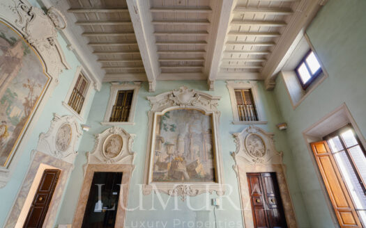 Prestigious apartment in Pistoia