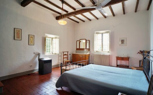 Big portion of lovely 7 bedroom villa