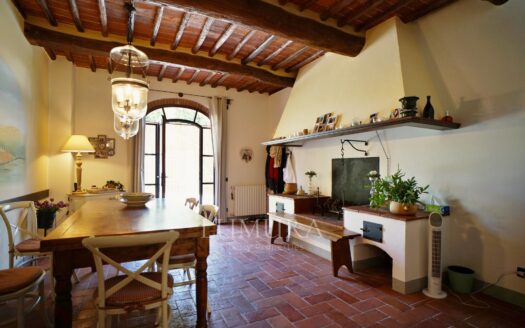 Big portion of lovely 7 bedroom villa
