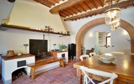 Big portion of lovely 7 bedroom villa
