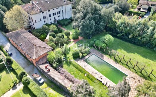 40-Bedroom Hotel in Lucca