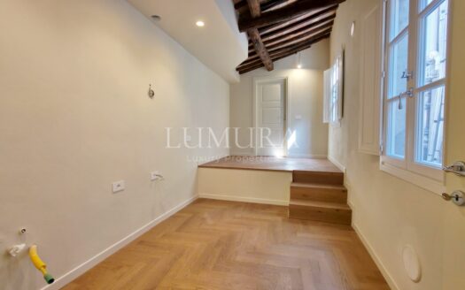 3-Bedroom Apartment in the Center of Lucca