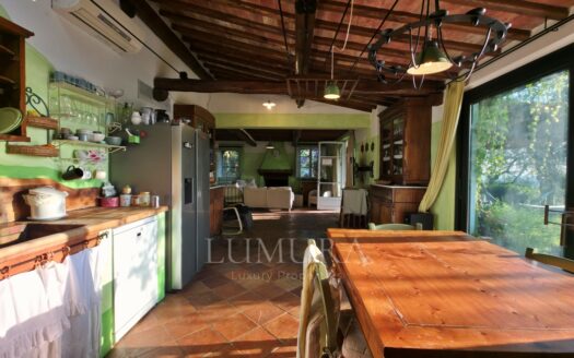 Rare Gem with Sea View
