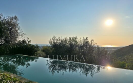 Rare Gem with Sea View