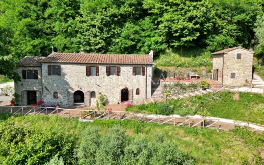 Sustainable Tuscan Estate with Superb Views