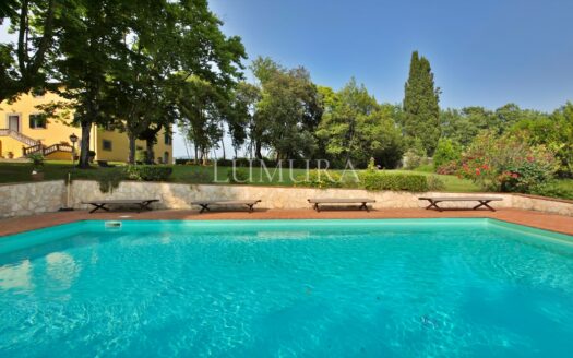 Historic Villa in unparalleled position
