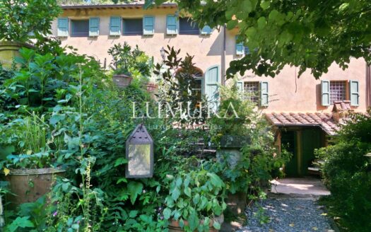 Magical Tuscan Hamlet with 14 Hectares near Lucca