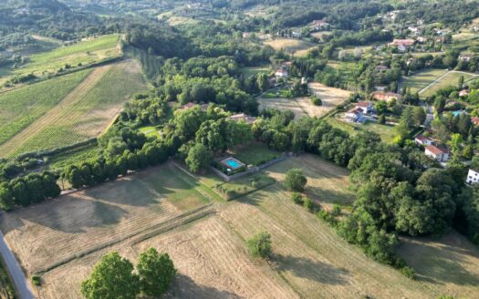 Historic Villa in unparalleled position