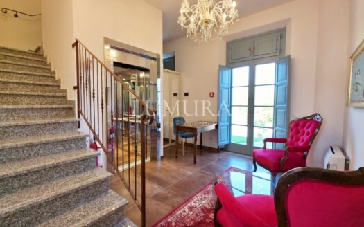 16-Bedroom Villa Close to Lucca