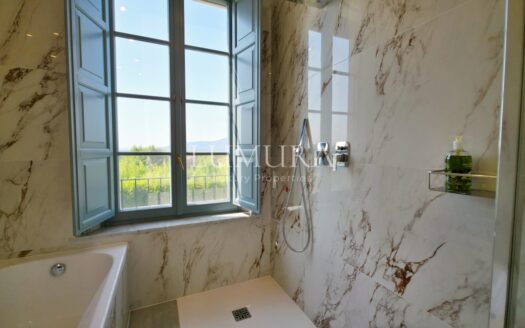16-Bedroom Villa Close to Lucca