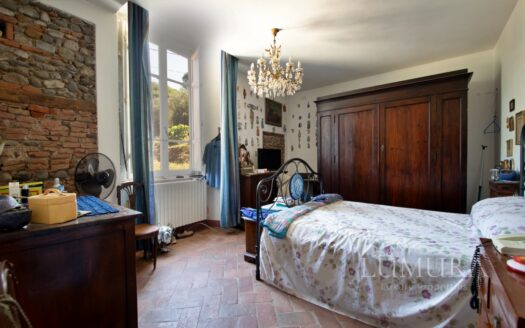 Exclusive Aparment inside a 16th Century Villa