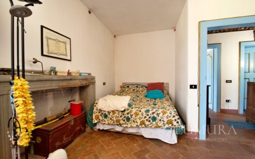 Exclusive Aparment inside a 16th Century Villa