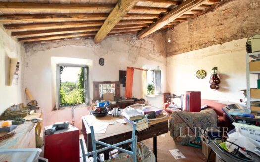Exclusive Aparment inside a 16th Century Villa