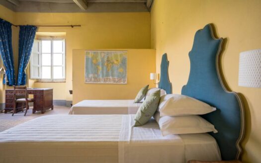 Historic Villa in unparalleled position