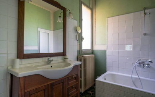Historic Villa in unparalleled position