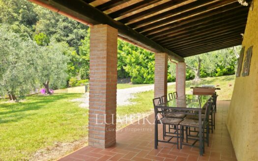 Small Farmhouse with 45 hectares of woods