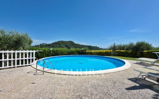Hilltop Country House in Massarosa