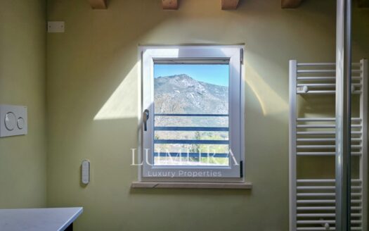 Little Two Bedroom House with Panoramic View
