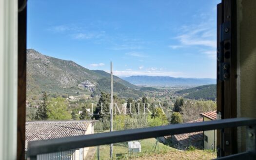Little Two Bedroom House with Panoramic View