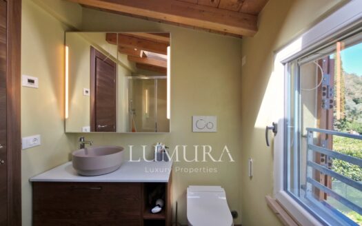 Little Two Bedroom House with Panoramic View