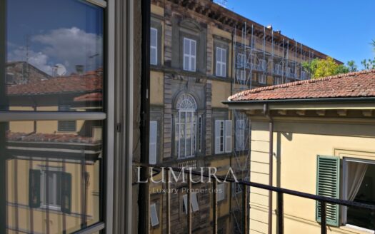 Top floor Aparment in the Center of Lucca